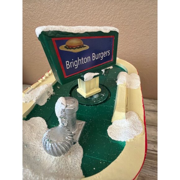 Carole Towne Christmas Village 2022 Brighton Burgers Diner20th Anniversary w/Box - Picture 12 of 17